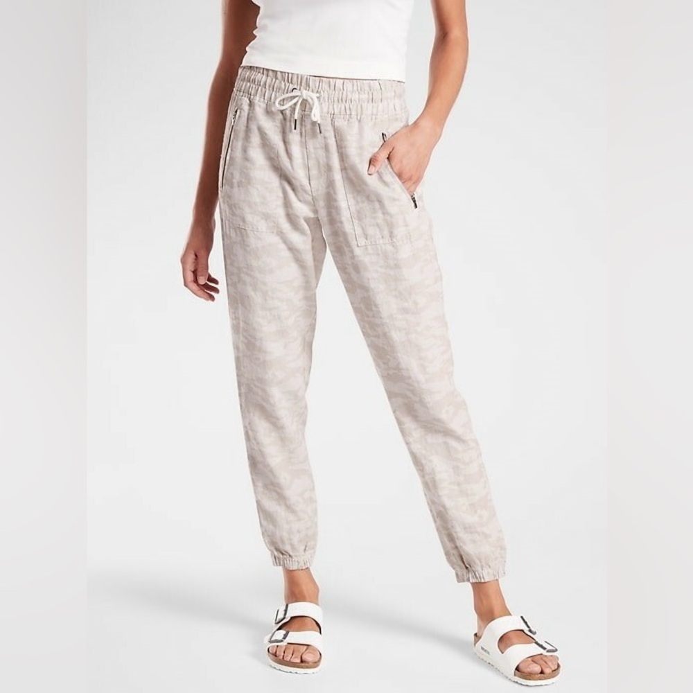 Athleta Cabo Tide Linen Joggers